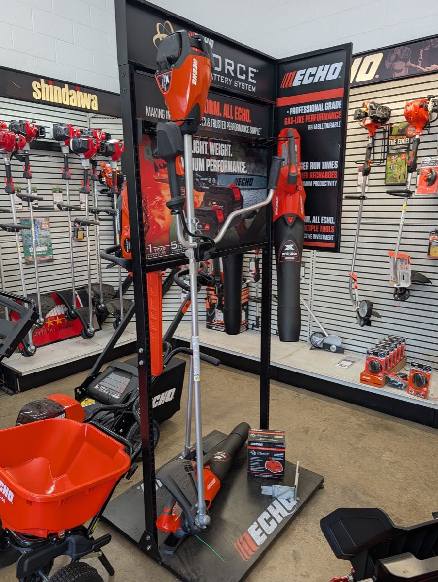 Echo eForce battery equipment display